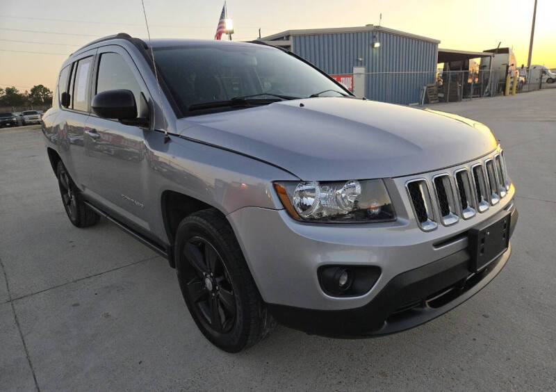 2017 Jeep Compass Sport photo 6