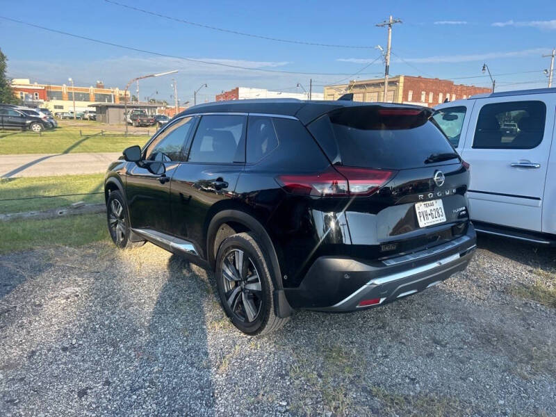 2021 Nissan Rogue Platinum