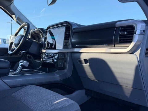 2023 Ford F-150 Lightning XLT