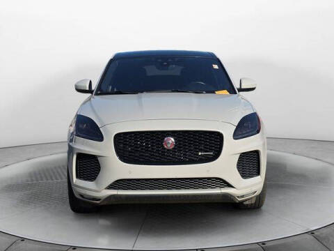 2019 Jaguar E-PACE P300 R-Dynamic SE