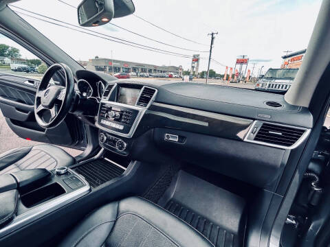 2016 Mercedes-Benz GL-Class GL 450 4MATIC