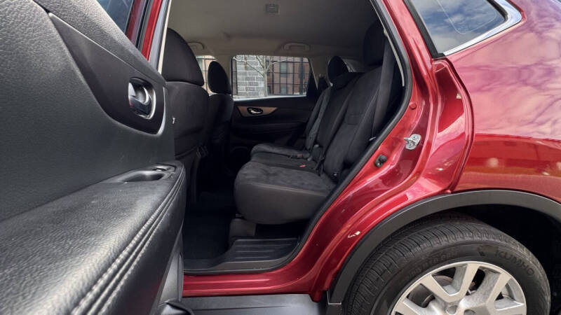 2016 Nissan Rogue S