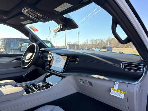 2025 Jeep Wagoneer Series III