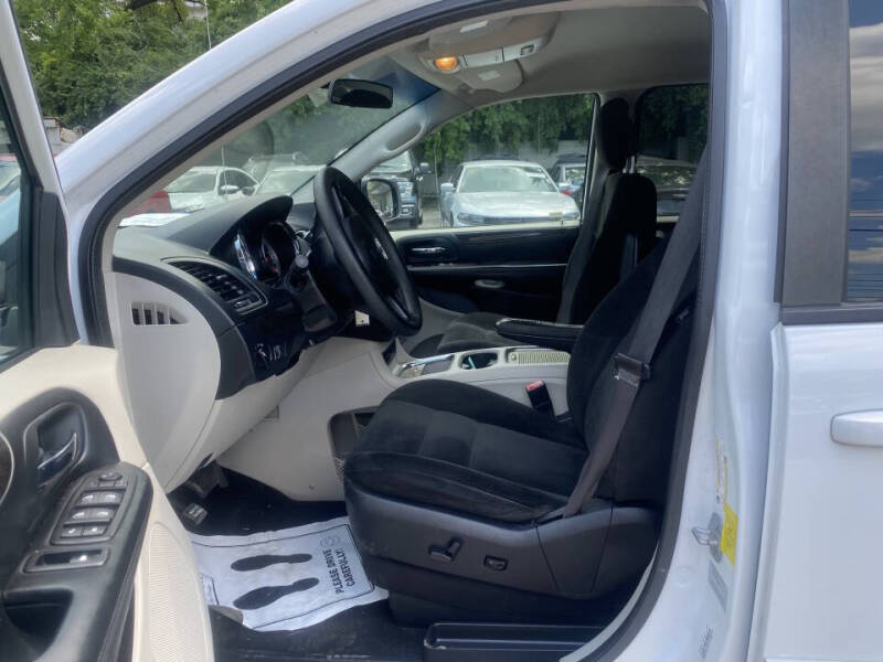 2016 Dodge Grand Caravan SXT