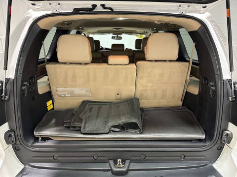 2016 Toyota Sequoia SR5