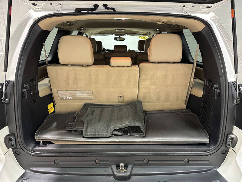 2016 Toyota Sequoia SR5