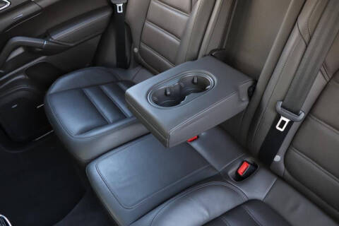 2015 Porsche Cayenne Turbo