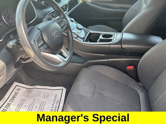 2021 Hyundai Santa Fe SE