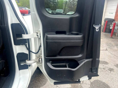 2017 Nissan Titan XD S