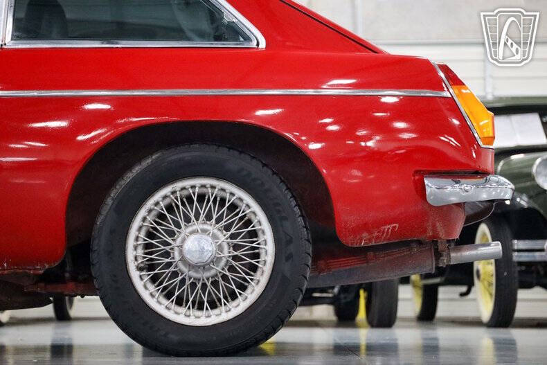 1974 MG B