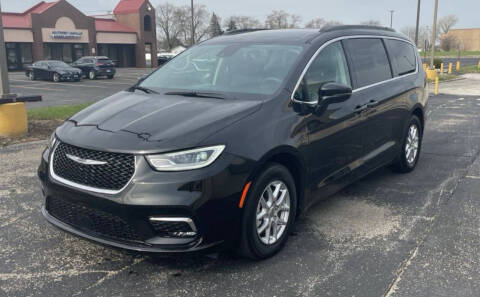 2022 Chrysler Pacifica Touring L