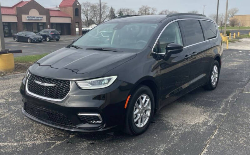 2022 Chrysler Pacifica Touring L