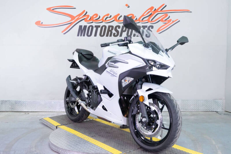2025 Kawasaki Ninja 500