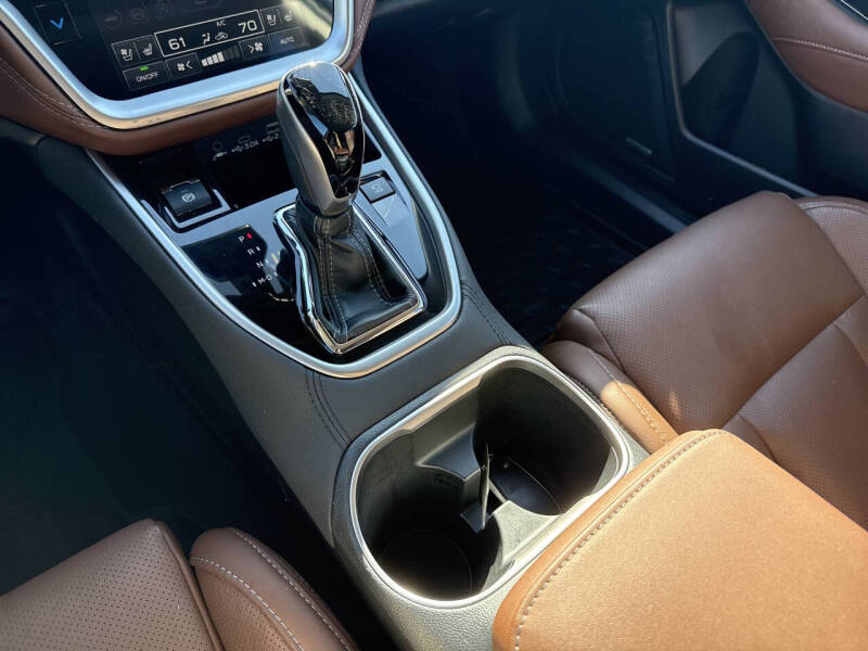 2025 Subaru Outback Touring