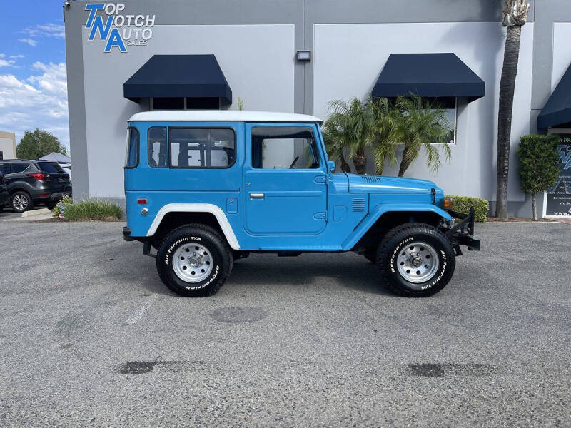 1977 Toyota FJ Cruiser