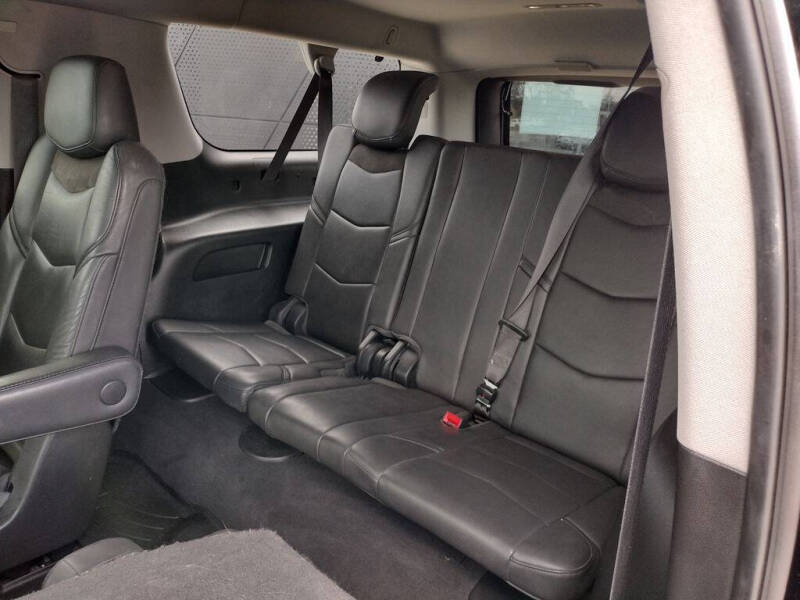 2019 Cadillac Escalade ESV Luxury