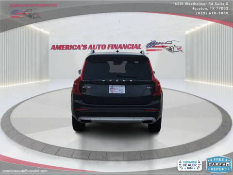 2016 Volvo XC90 T6 Momentum