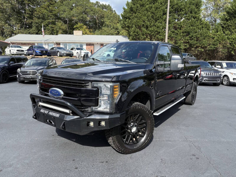 2019 Ford F-350 Super Duty Lariat's photo