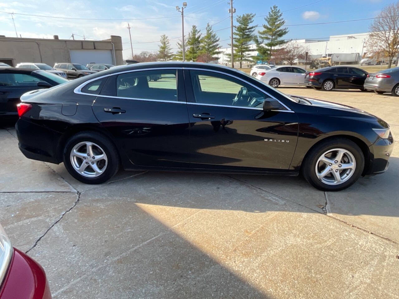 2016 Chevrolet Malibu 1LS photo 10