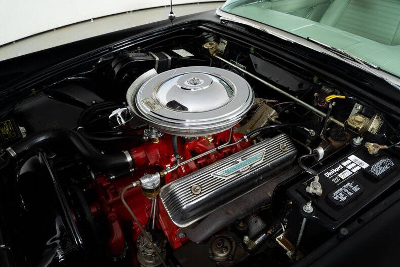 1957 Ford Thunderbird