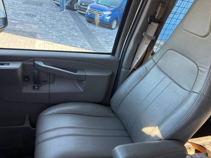 2018 Chevrolet Express 2500