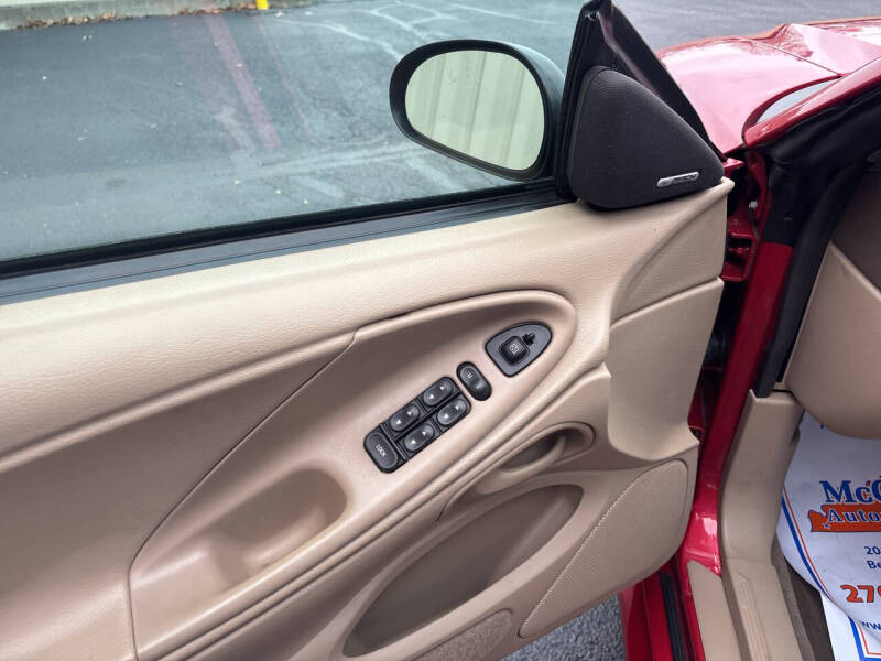 2000 Ford Mustang GT