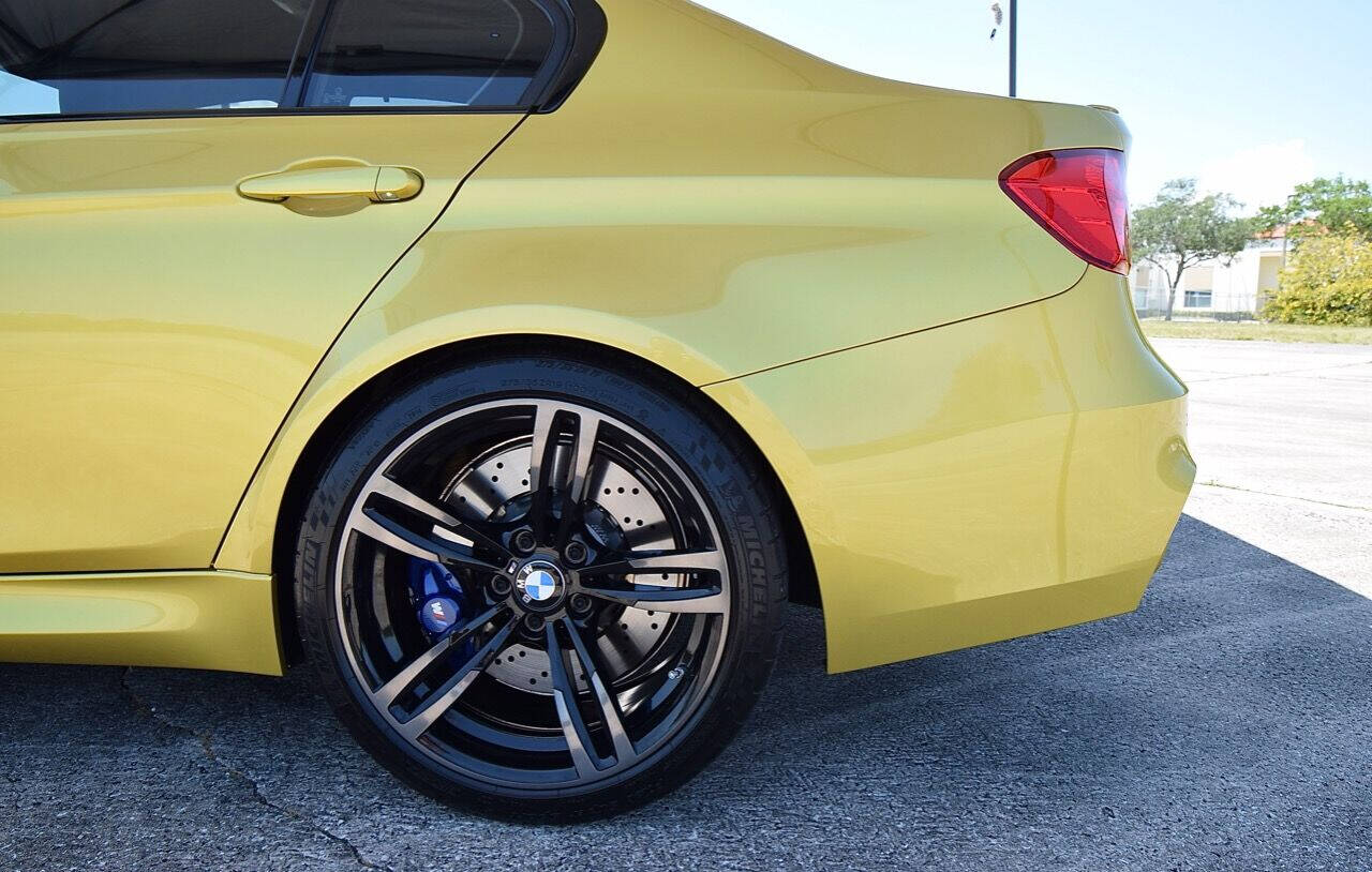 2015 BMW M3 25