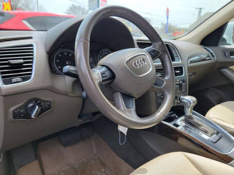 2013 Audi Q5 2.0T quattro Premium