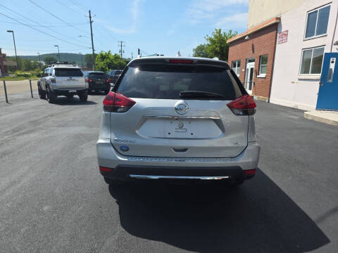 2020 Nissan Rogue SL