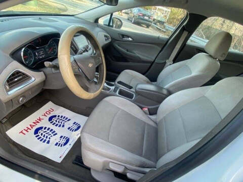 2017 Chevrolet Cruze LT Auto