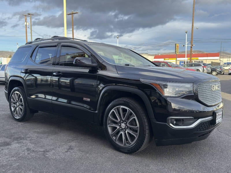 2017 GMC Acadia SLT-1