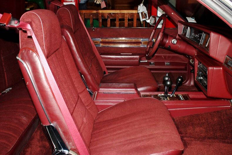 1984 Oldsmobile Cutlass Calais Hurst
