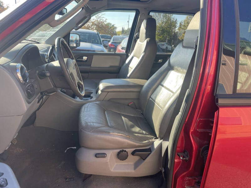 2005 Ford Expedition XLT