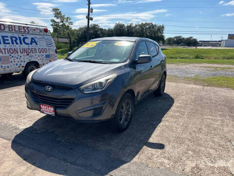 2014 Hyundai Tucson for sale at Taylor Trading Co in Beaumont TX