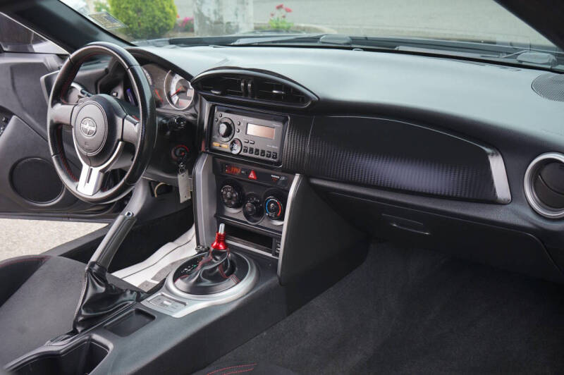 2013 Scion FR-S