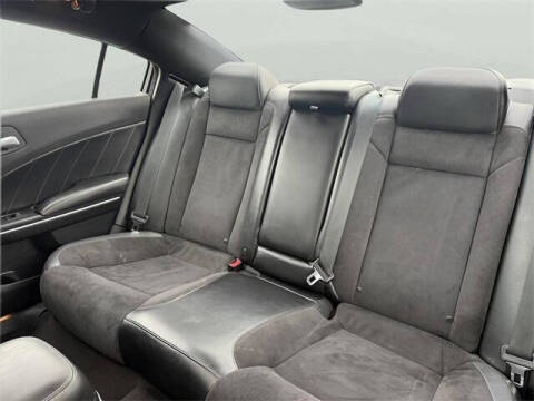 2015 Dodge Charger R/T Scat Pack