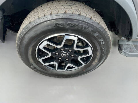 2023 Ford Bronco Base Advanced