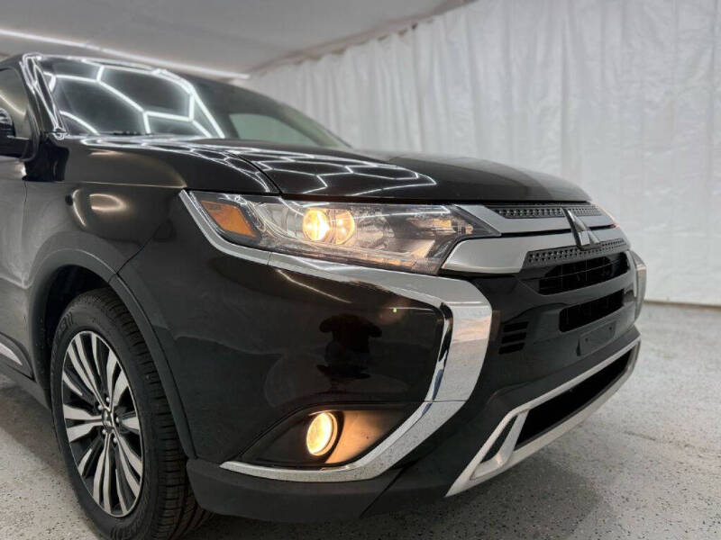 2019 Mitsubishi Outlander SE