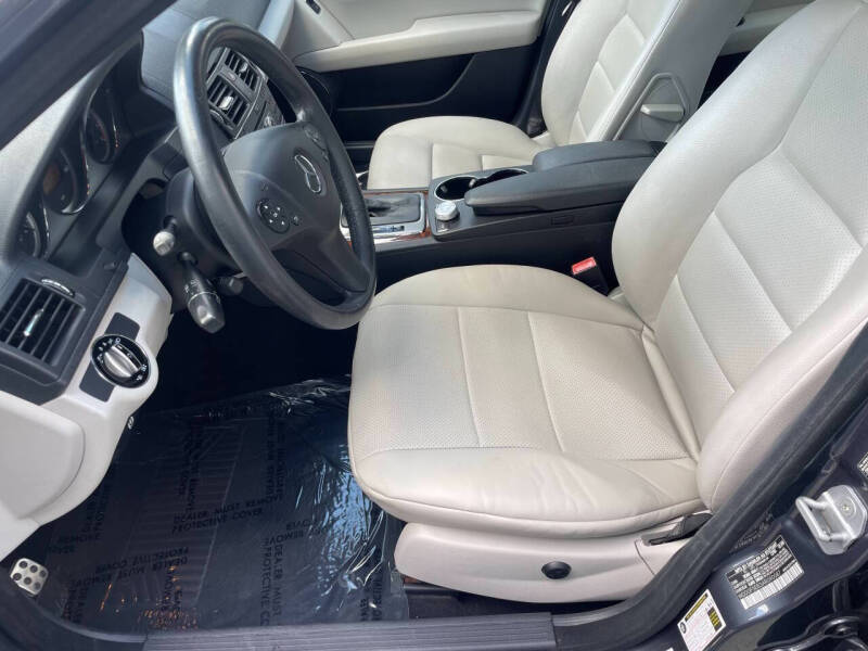 2010 Mercedes-Benz C-Class C 300 Sport