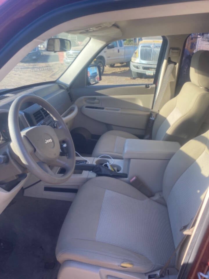 2008 Jeep Liberty for sale at GLOBAL VEHICLE EXCHANGE LLC in Somerton, AZ