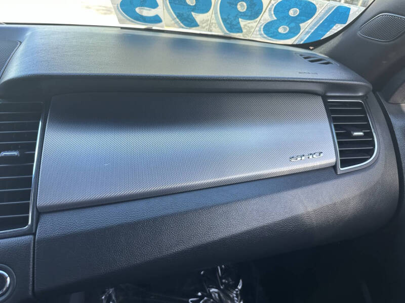 2017 Ford Taurus SHO