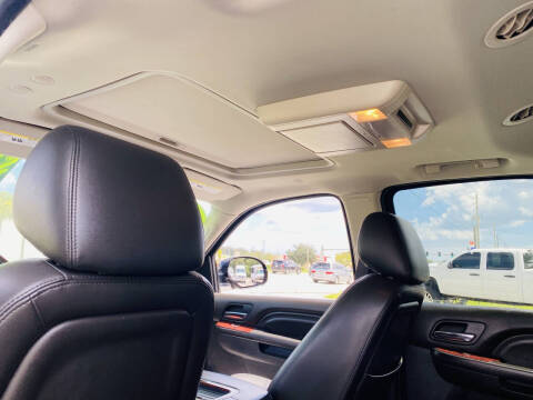 2014 Cadillac Escalade Luxury