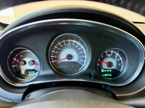 2012 Chrysler 200 Touring
