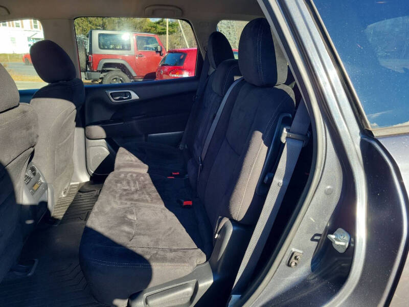 2014 Nissan Pathfinder S