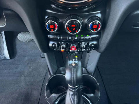 2015 MINI Hardtop 2 Door Cooper