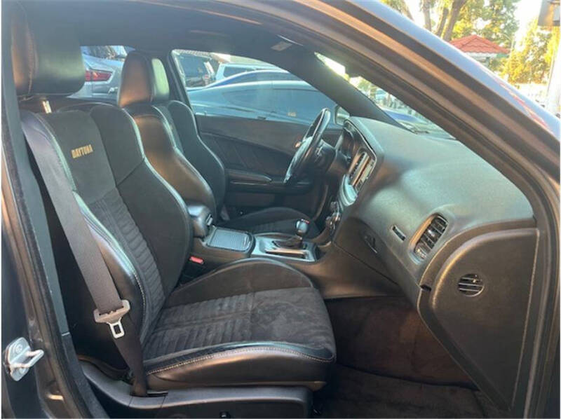 2018 Dodge Charger Daytona 392