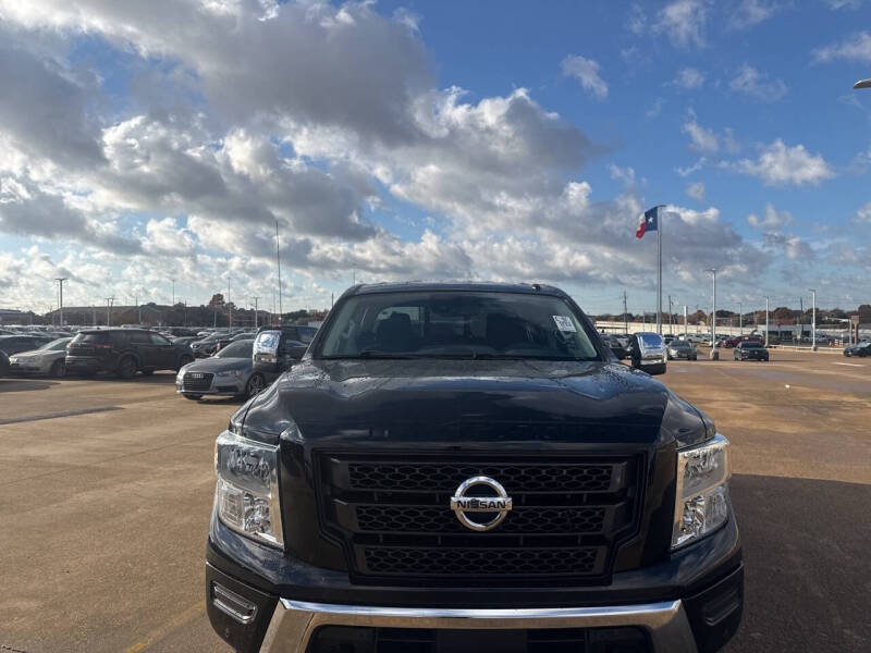 2021 Nissan Titan SV