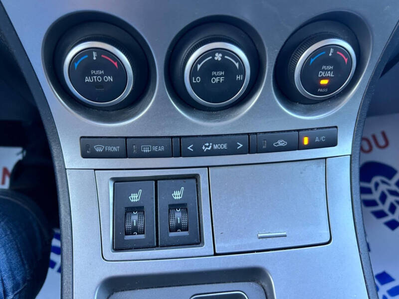 2011 Mazda MAZDA3 s Grand Touring