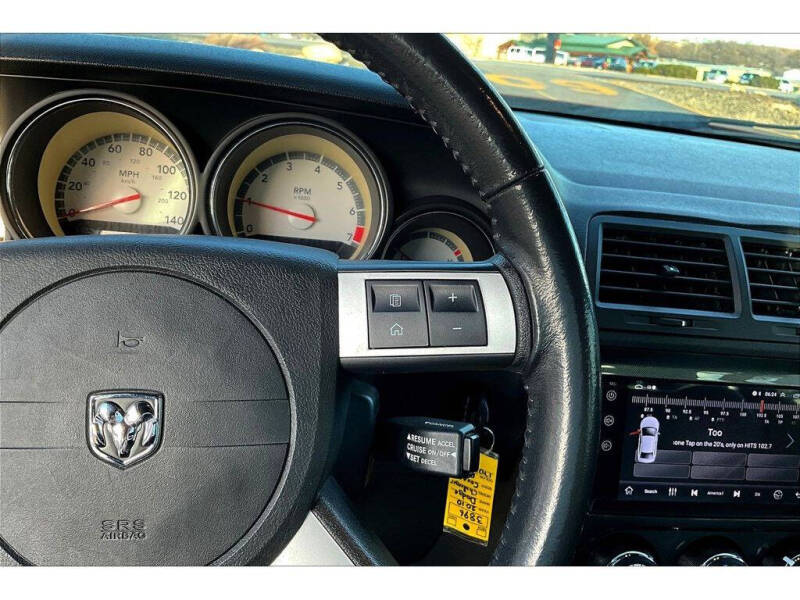 2010 Dodge Challenger SE