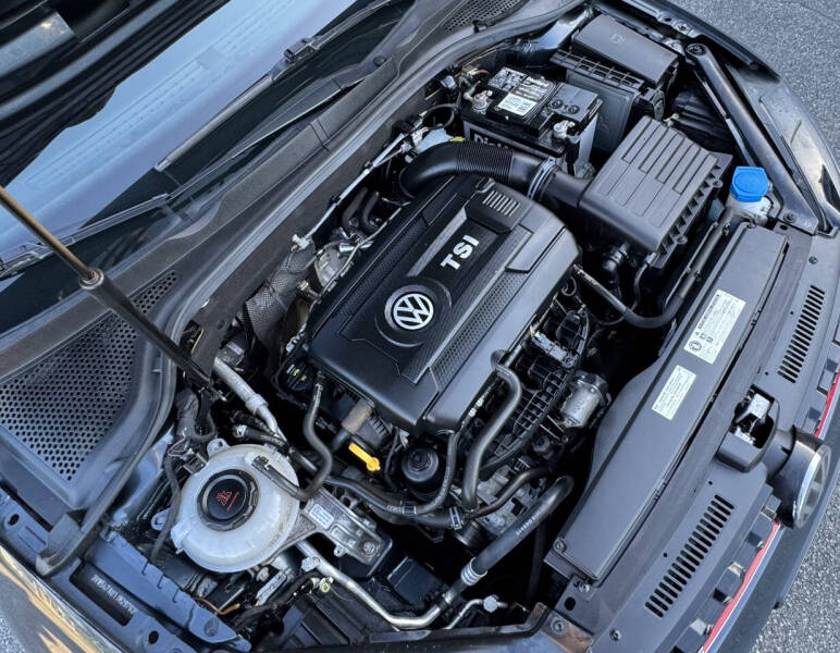 2018 Volkswagen Golf GTI SE